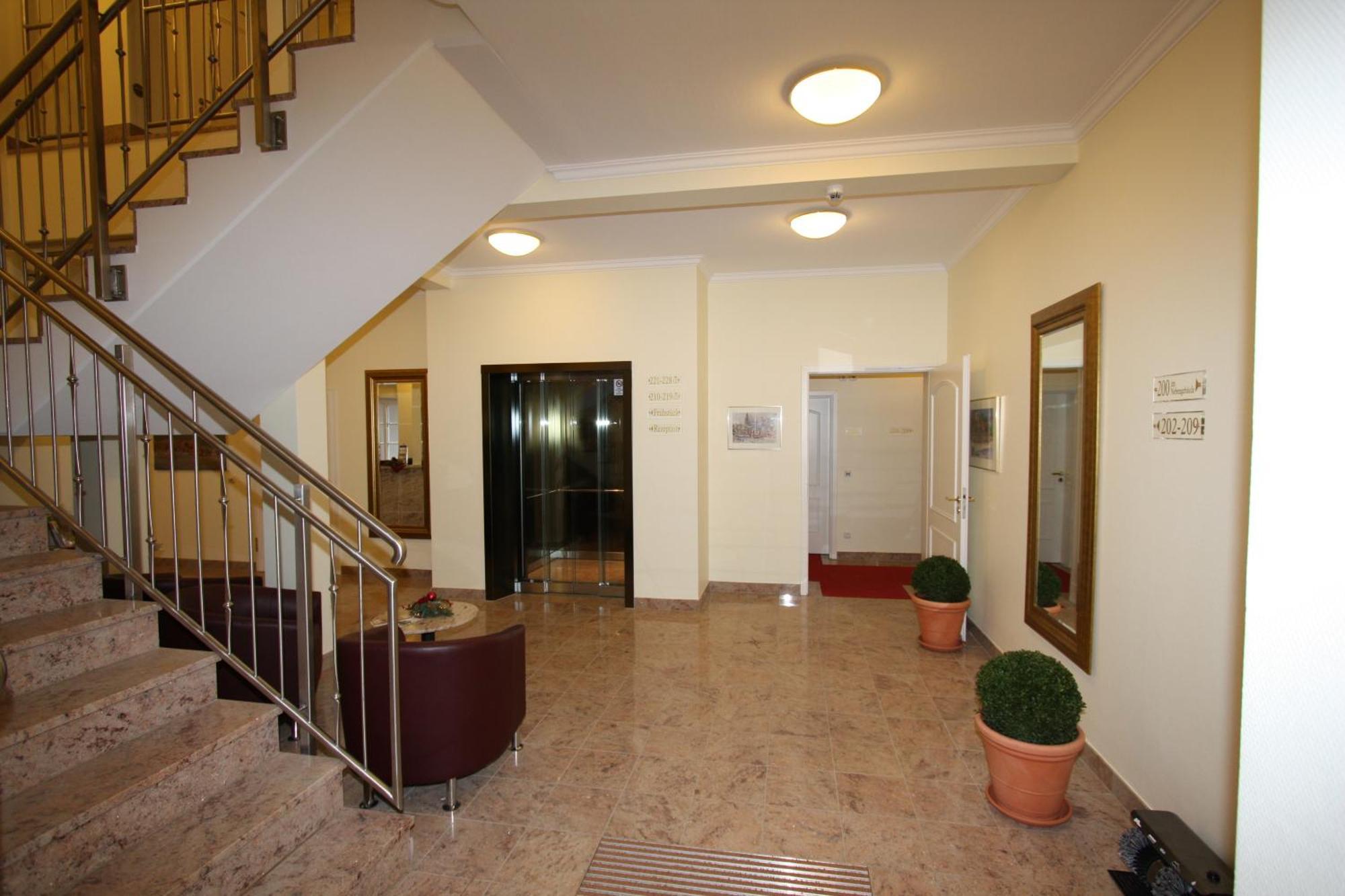Hotel Hafen Hitzacker - Elbe Buitenkant foto