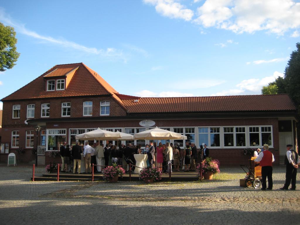 Hotel Hafen Hitzacker - Elbe Buitenkant foto
