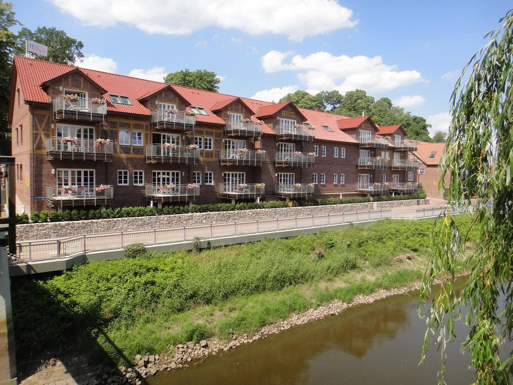 Hotel Hafen Hitzacker - Elbe Buitenkant foto