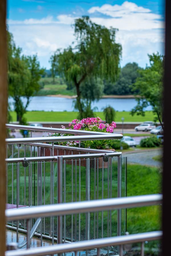 Hotel Hafen Hitzacker - Elbe Buitenkant foto